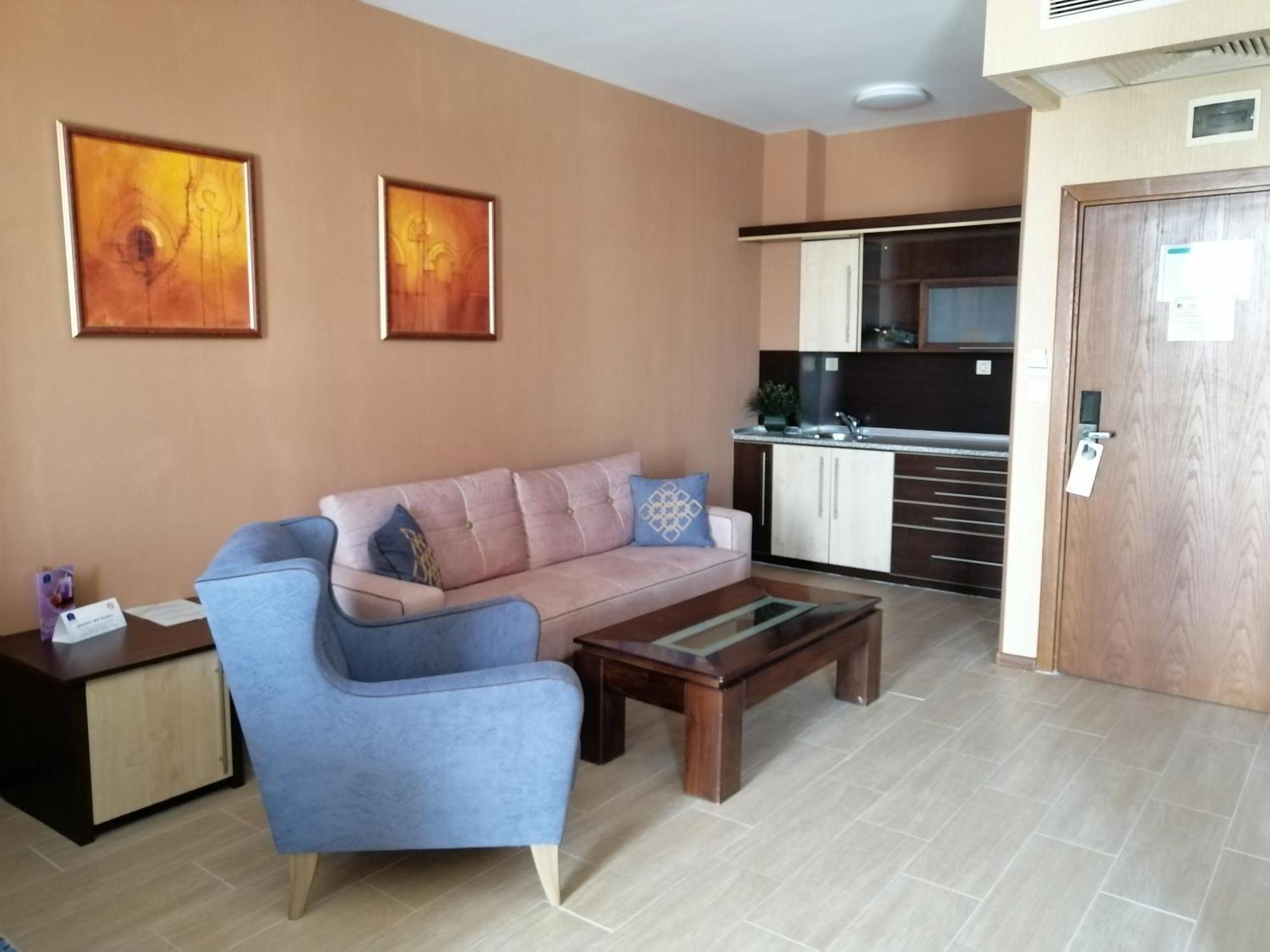 Premier - Center, Panorama View 4* Βελίκο Τίρνοβο